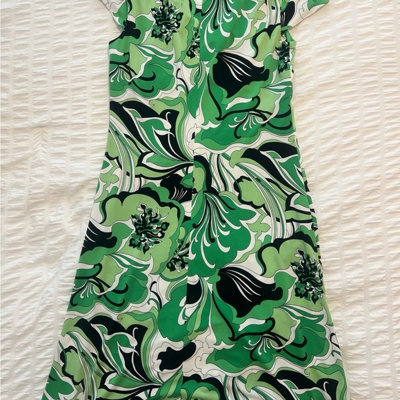 Floral Green Dress - Picture 2 of 2